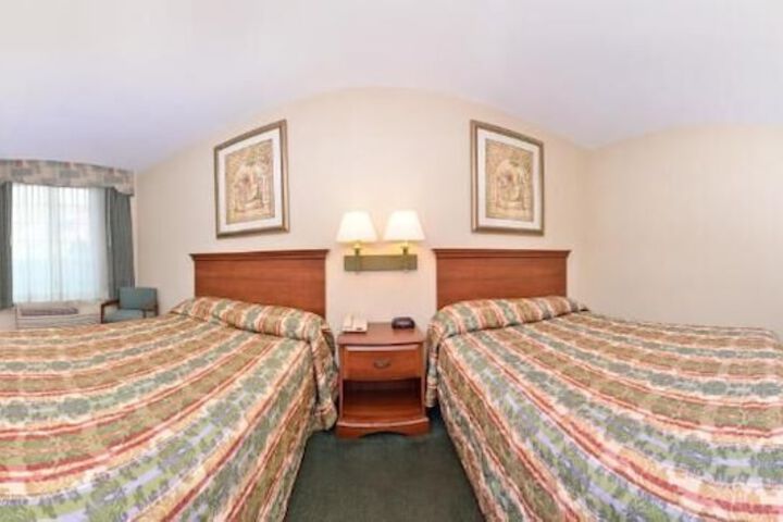 Room 20 of 28