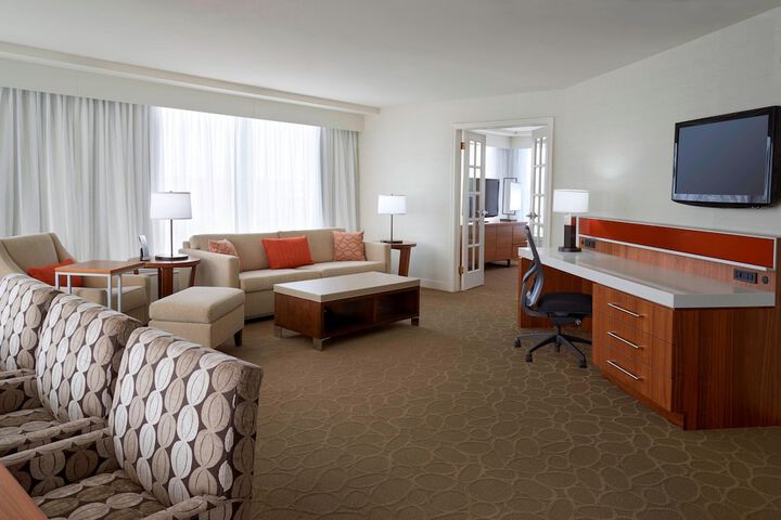 Room 35 of 68