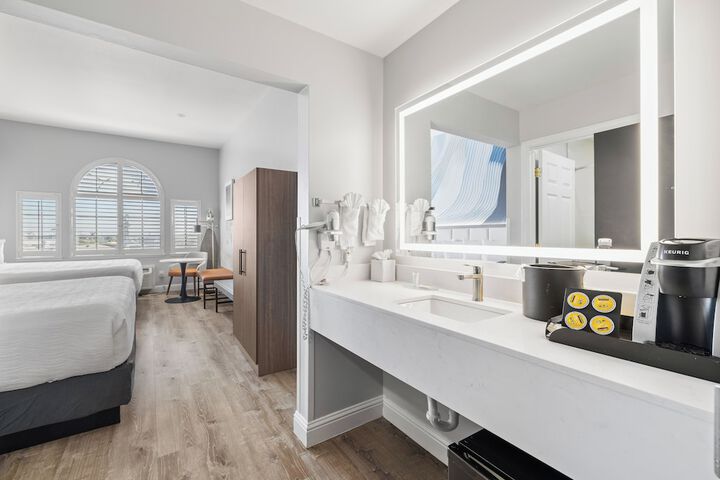 Hotel Skye SFO