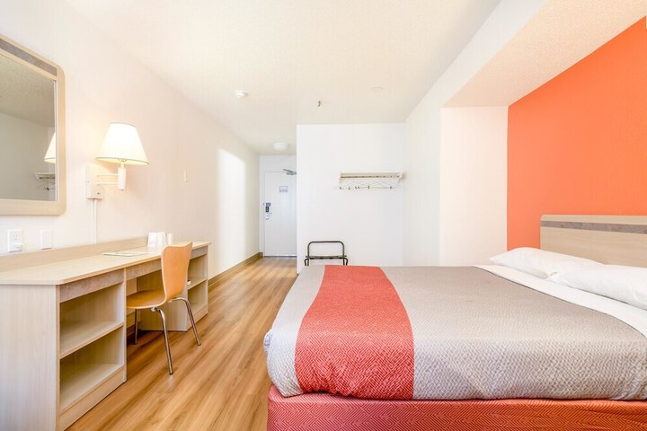 MOTEL 6 MINNEAPOLIS AIRPORT - MALL OF AM