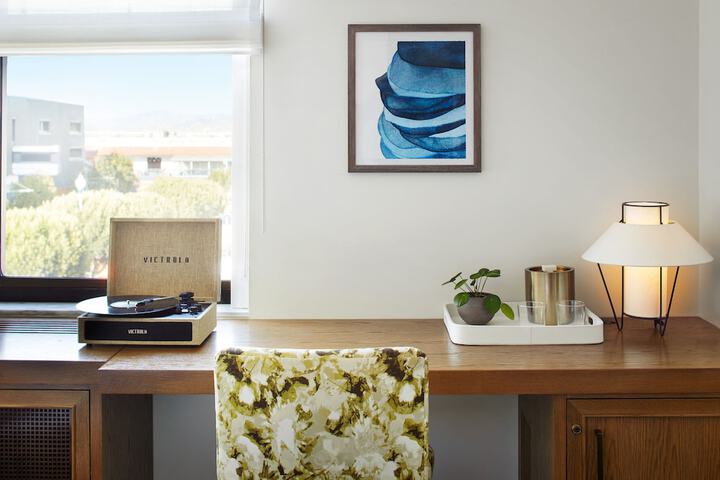 Kimpton Alton Fishermans Wharf by IHG