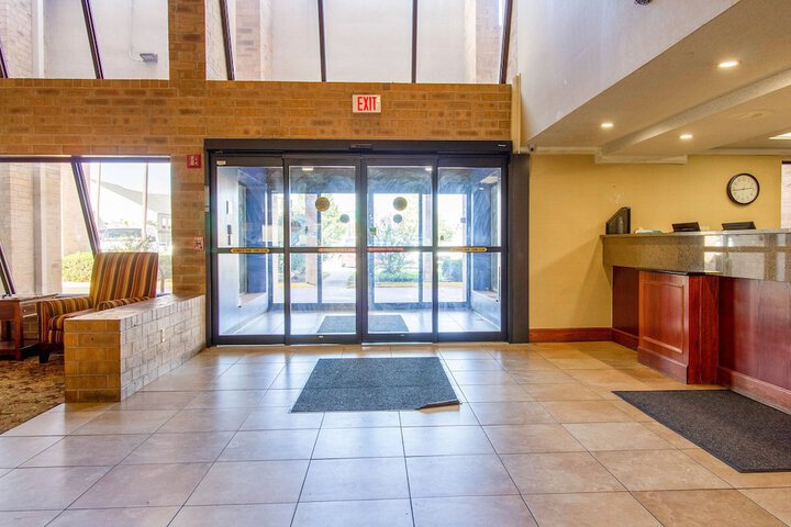 Hotel Interior 16 of 86