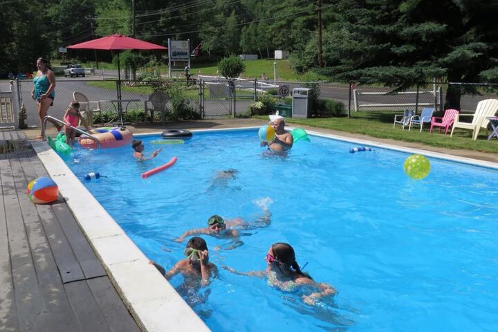 Pool 9 of 65