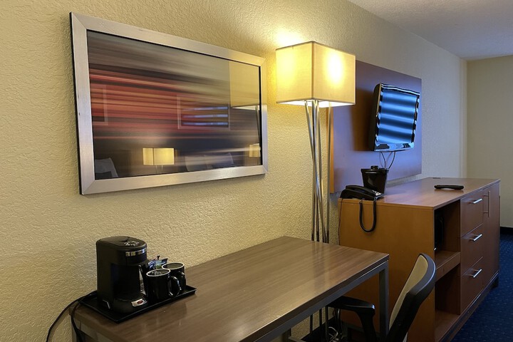 Room 21 of 81