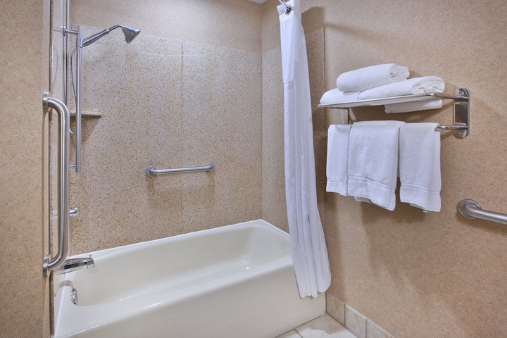 Room 30 of 71