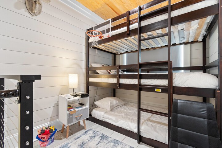 Lachicotte Vacation Rentals