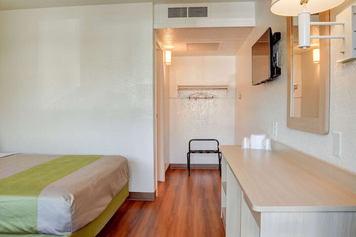 Motel 6 Springfield OR - Eugene North