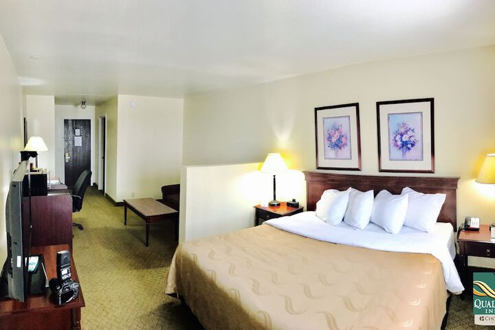 Room 15 of 24