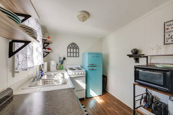6 Mi to St. George Island: Cozy Gulf Coast Retreat!