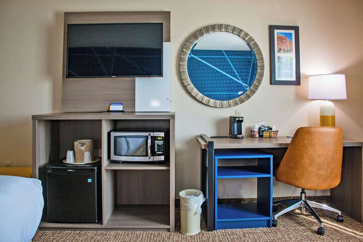 Room 18 of 55