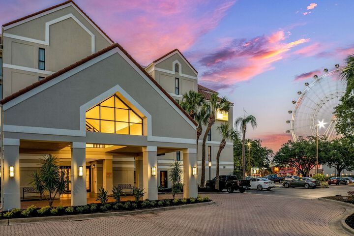 Hotel 5 of 39
