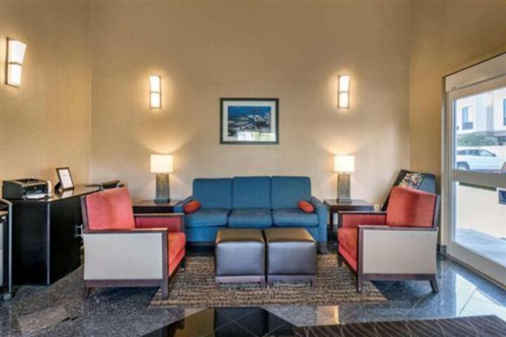 Comfort Inn