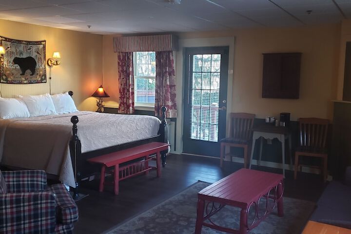 Room 174 of 260