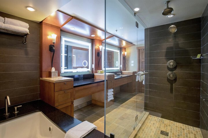 Hilton Whistler Resort & Spa