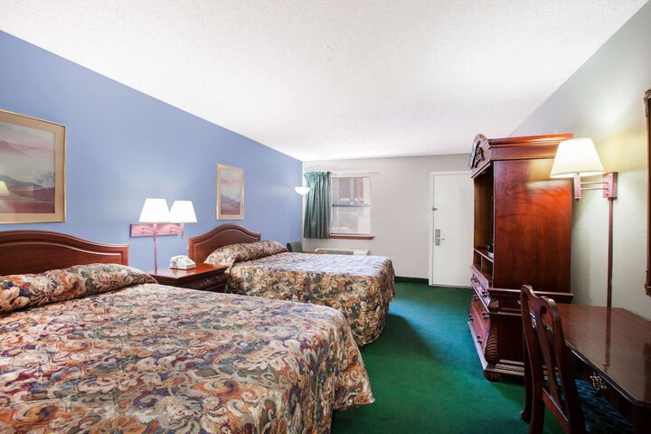 Room 19 of 24