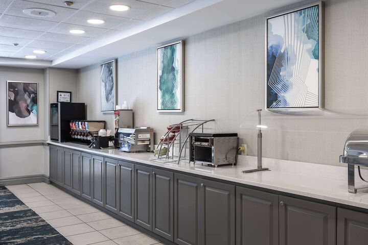 Wingate by Wyndham Charlotte Speedway / Concord