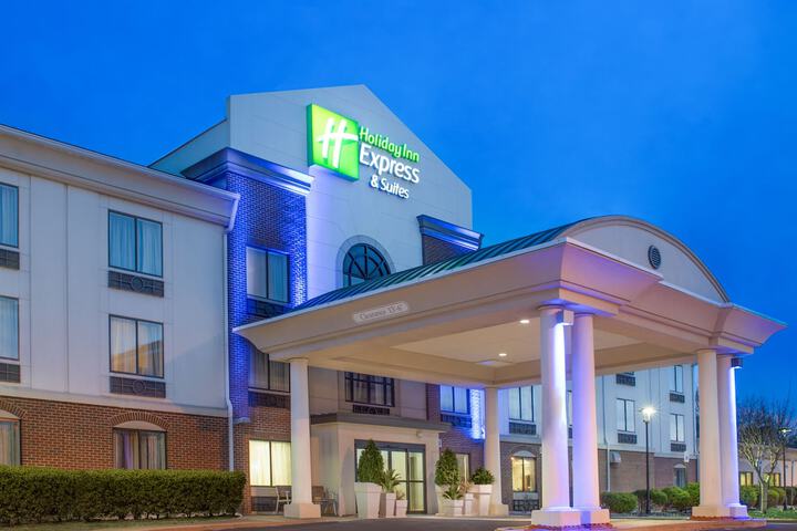 Hotel 5 of 45