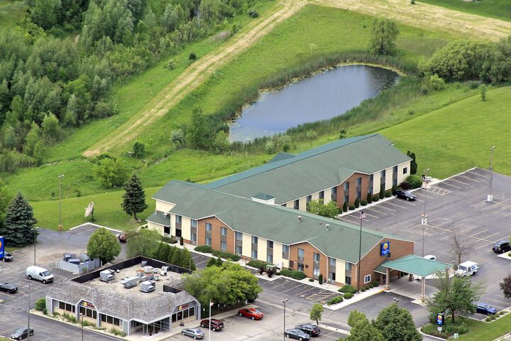 Clarion Pointe Racine - Mount Pleasant