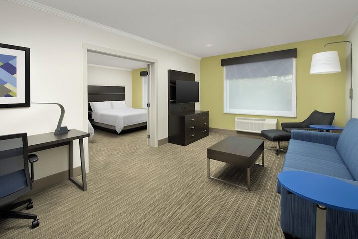 Holiday Inn Express Hotel & Suites Puyallup (Tacoma Area) by IHG