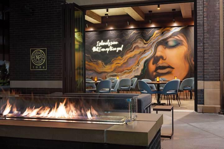 Hotel Nickel Plate Fishers Tapestry Collection by Hilton