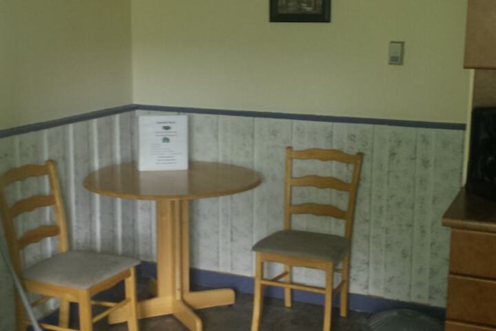 Room 18 of 33
