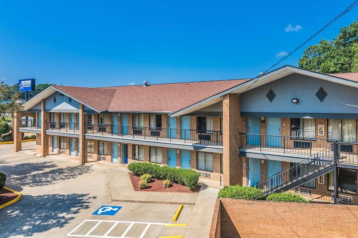 Hotel 6 of 29