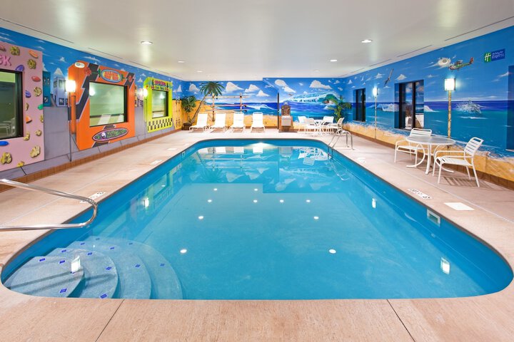Pool 6 of 38