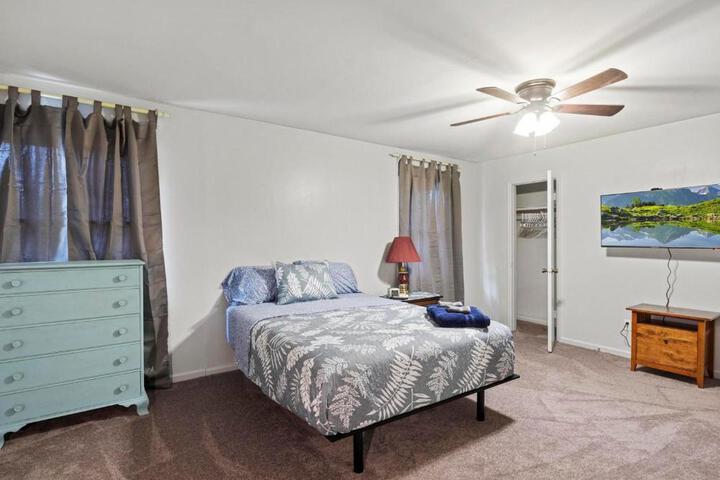 Rose Garden - Delightful Private and Peaceful Home