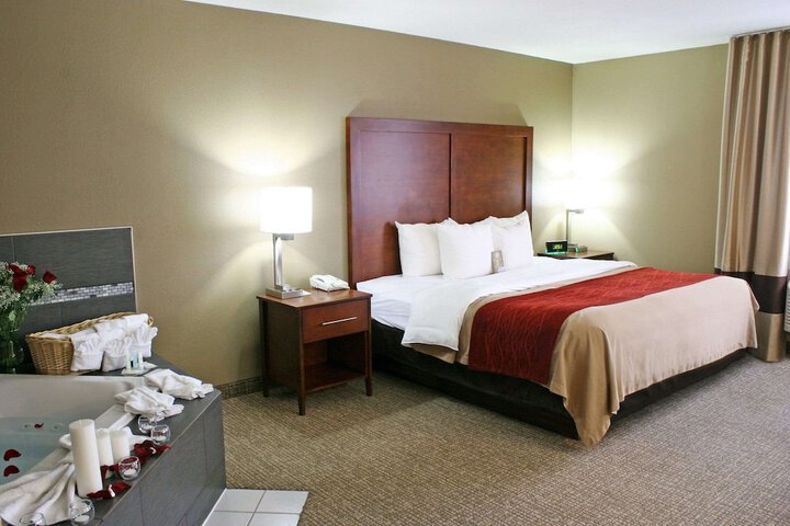Room 34 of 39