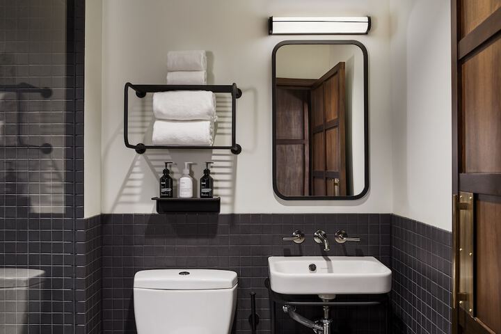 Room 29 of 58