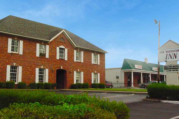Old Bardstown Inn