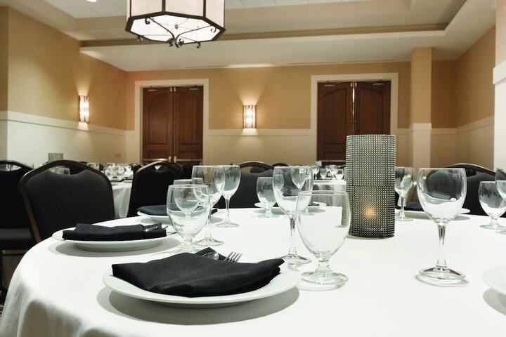 Hilton Garden Inn Rochester Downtown NY