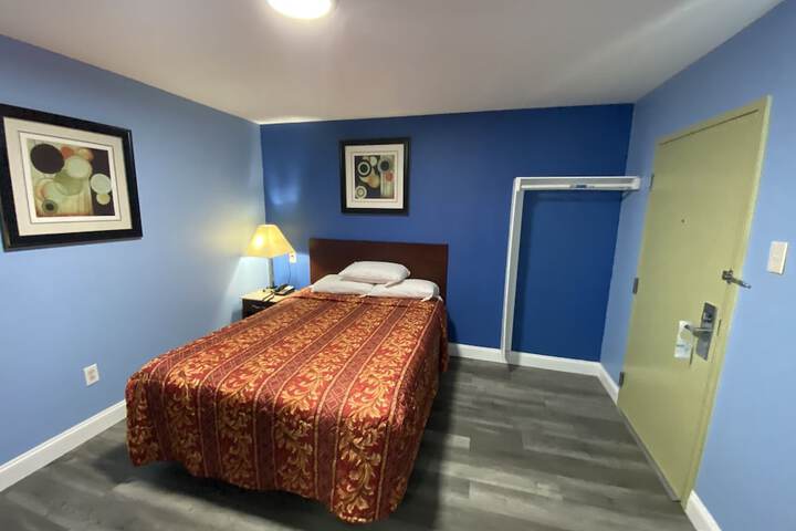 Room 57 of 95