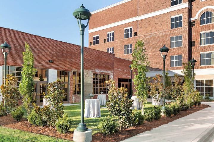 Cotton House Cleveland, a Tribute Portfolio Hotel