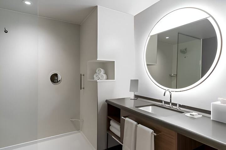 Courtyard by Marriott Modesto North