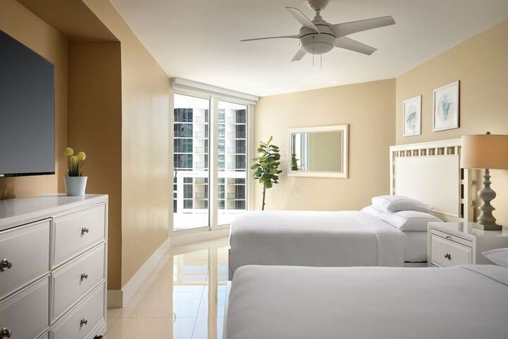 Room 54 of 112