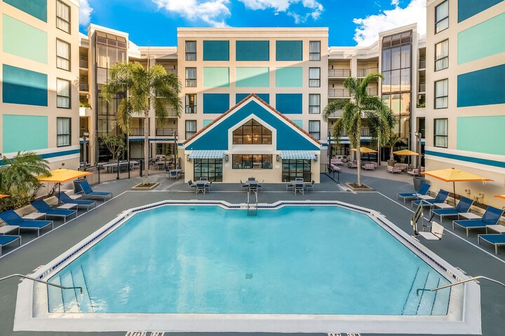 Pool 6 of 39