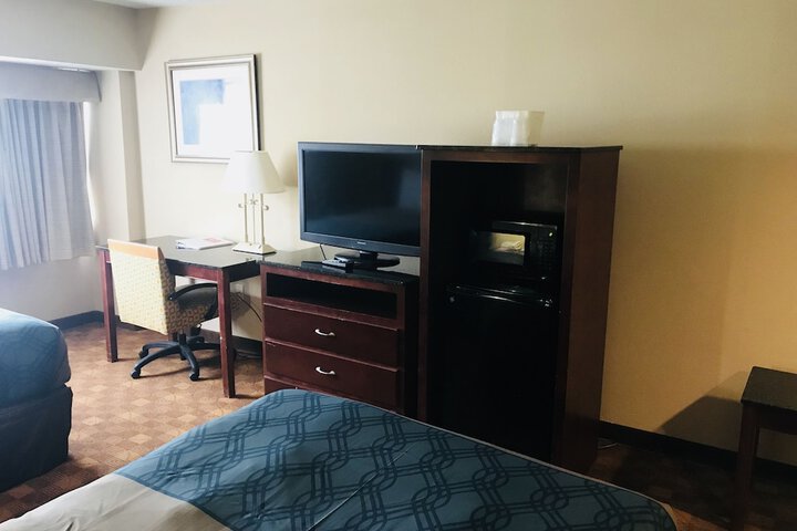 Room 9 of 40