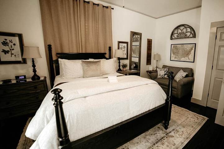 Room 168 of 361