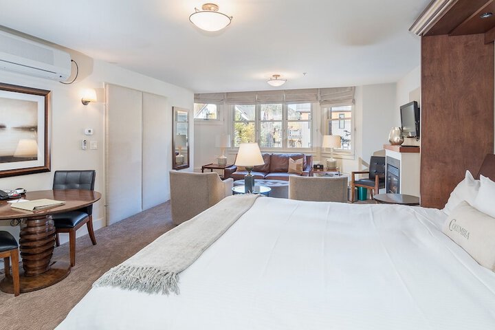 Room 43 of 93