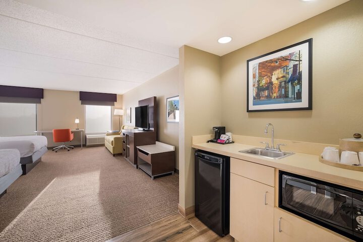 Hampton Inn McHenry
