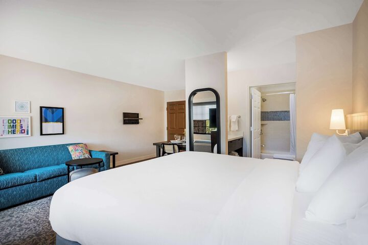Sonesta ES Suites Portland Vancouver 41st Street