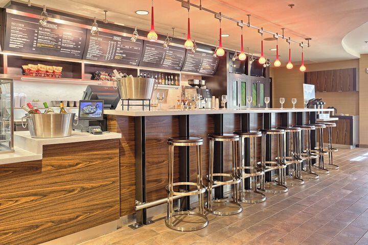 Courtyard by Marriott Harrisburg West / Mechanicsburg