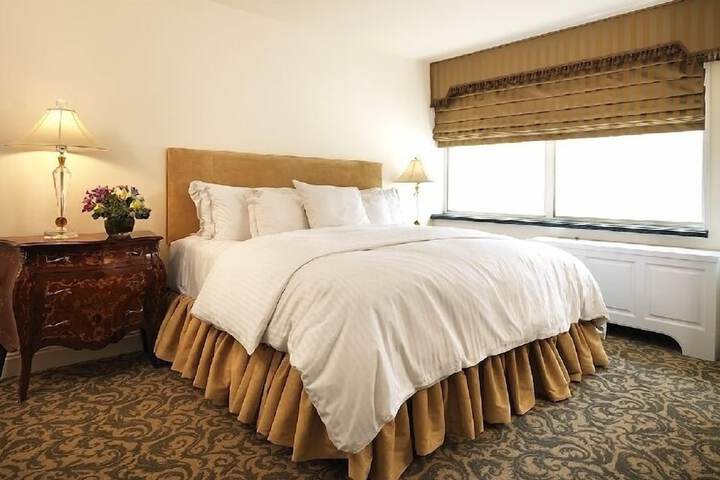 The Kimberly Hotel