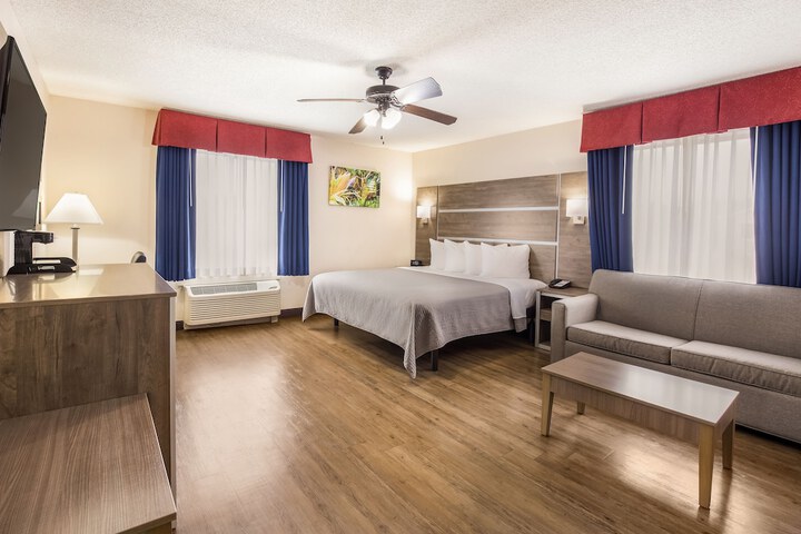 Room 42 of 63