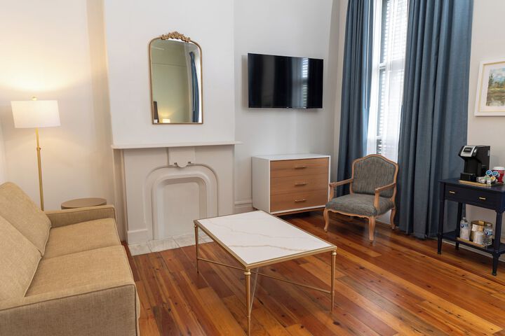 Room 20 of 40
