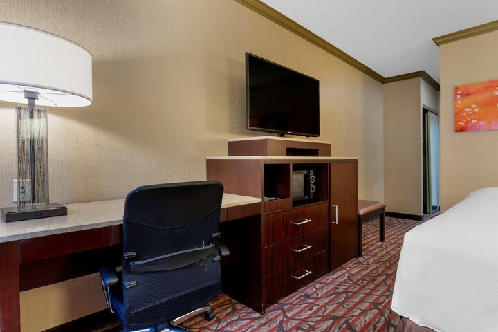 Room 19 of 50