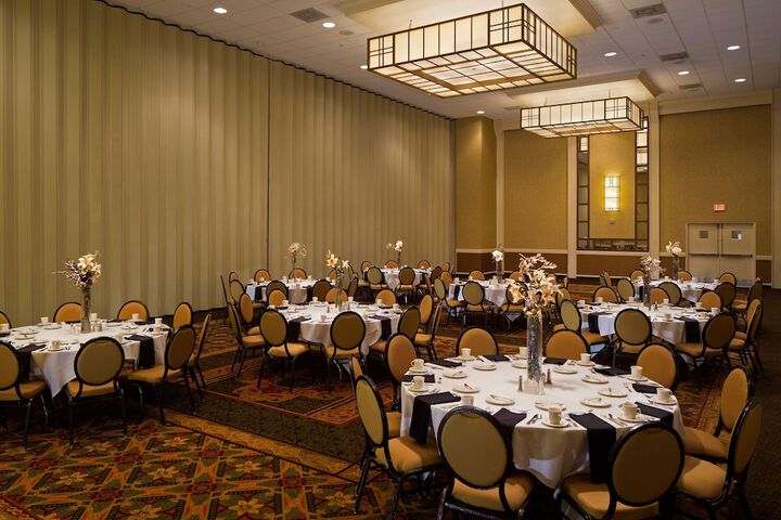 The Park Vista - a DoubleTree by Hilton Hotel - Gatlinburg