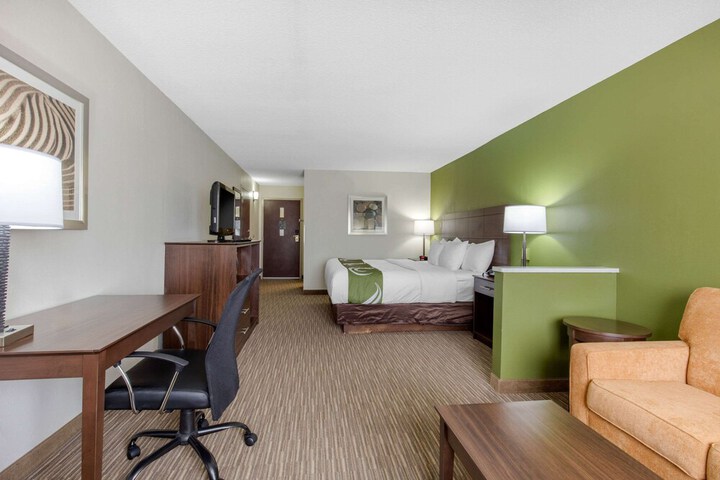 Quality Inn & Suites Mountain Home North
