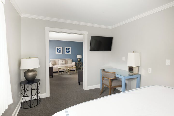 Boothbay Harbor Oceanside Inn